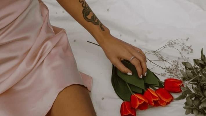 7 Valentine's Day Gifts to Light Up the Night